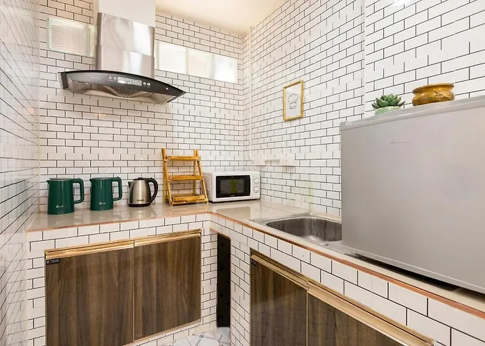 Spacious 4br Khao San Area 5 Bath Bangkok